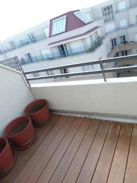 Aménagement de balcons en bois Paris