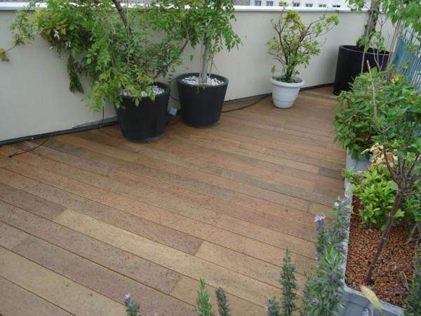 Aménagement de balcons en bois Paris