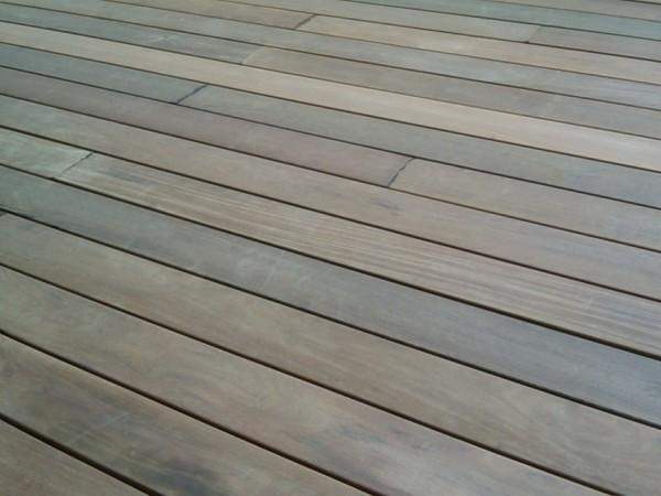 Installation de terrasse en bois Paris